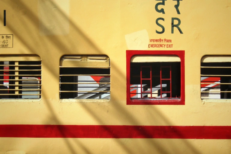 travel guide to thrissur