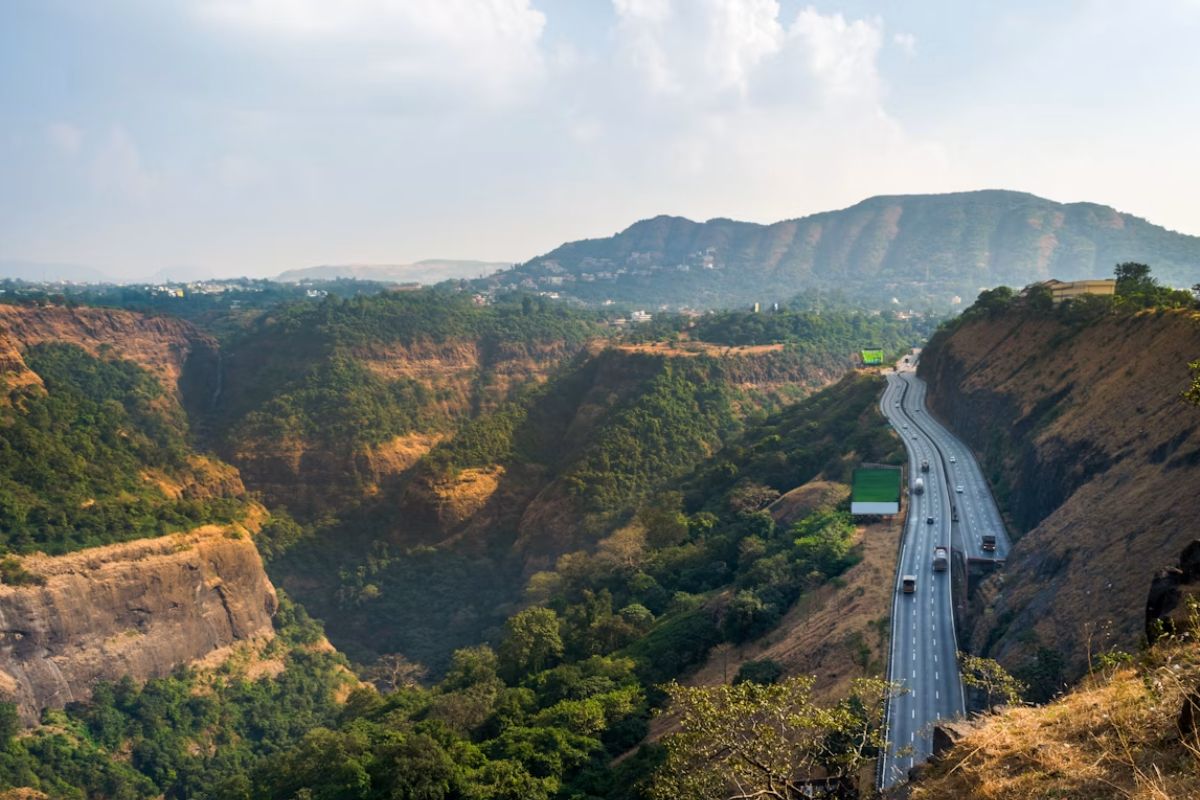 visit lonavala this weekend