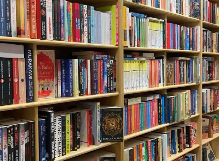 68 Indian Airports Now Have Free Libraries: How The Flybrary Works 1 Flybrary initiative offering free books to passengers at airports across India
