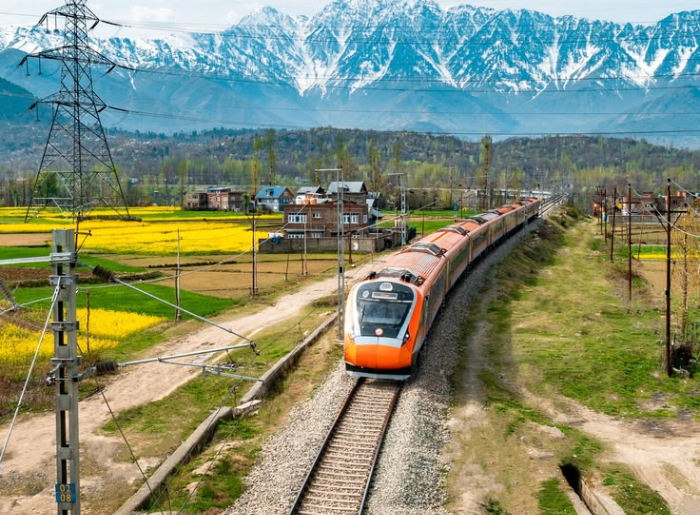 8 Scenic Train Journeys To Take In India This August 9 Scenic Train Journeys In India
