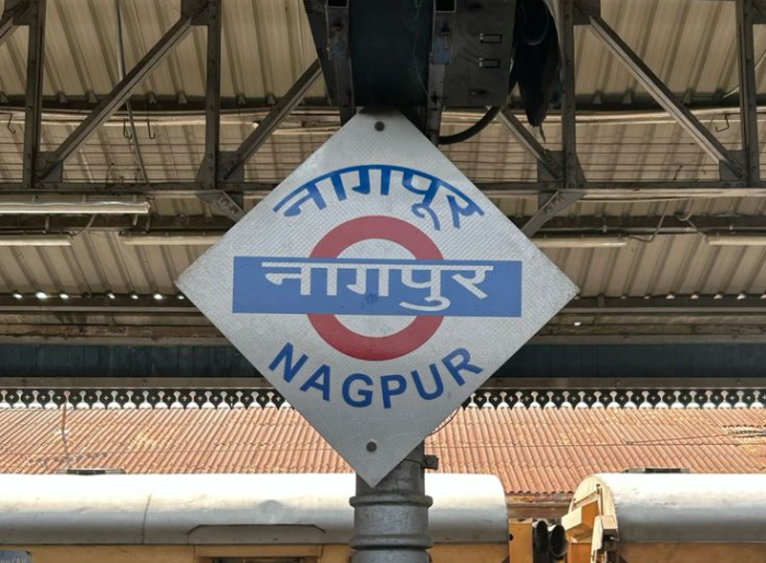Nagpur-Gorakhpur Amrit Bharat Express Stops