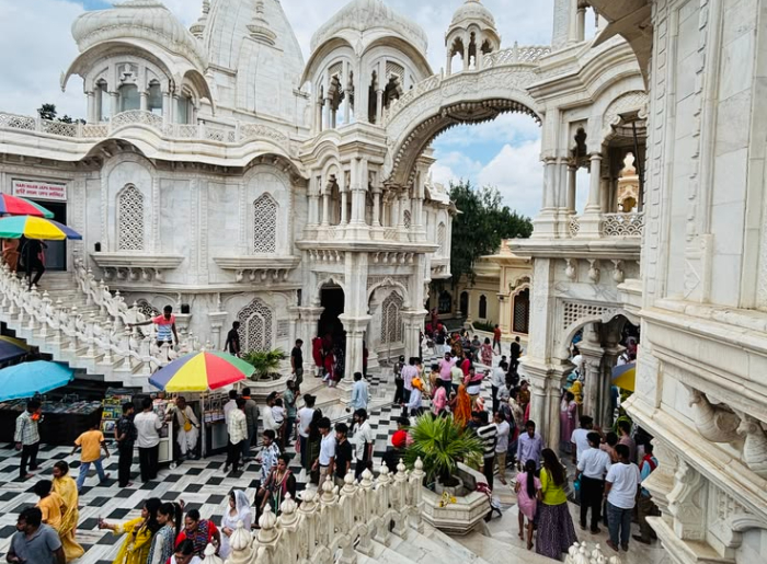 Where To Stay In Vrindavan