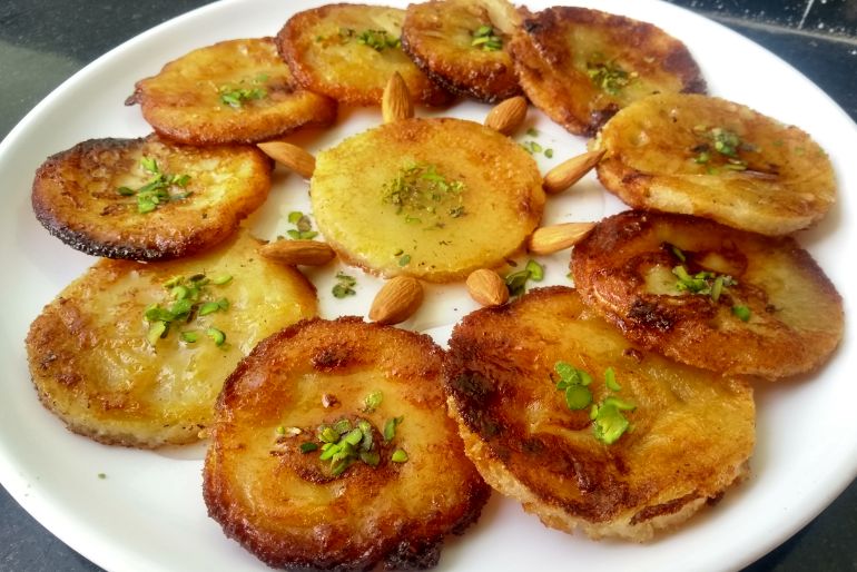 What To Eat In Ayodhya? Famous Local Foods, Sweets & Places To Try 2 What To Eat In Ayodhya