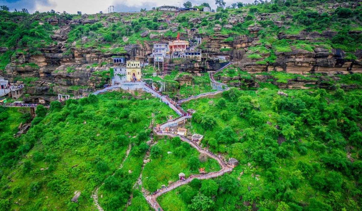 Hanuman Dhara Chitrakoot temple