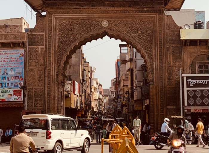 Mathura Travel Guide: Best Places To Visit, Stay, Weather & Travel Tips 5 - Mathura Travel Guide to temples, ghats and places to visit in Mathura