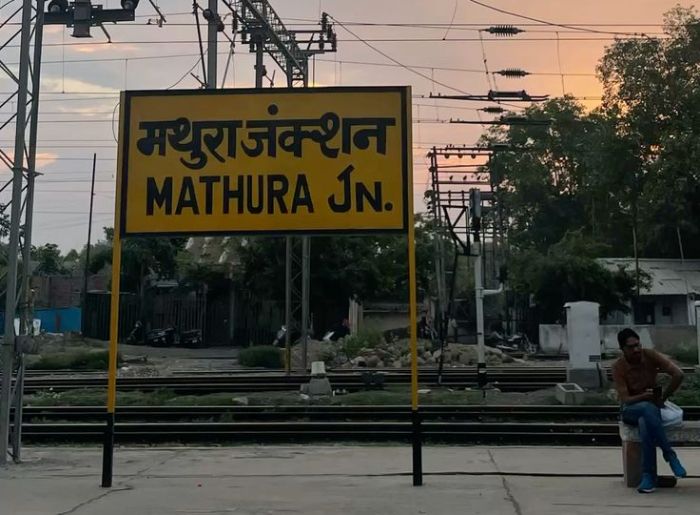Mathura Travel Guide: Best Places To Visit, Stay, Weather & Travel Tips 4 - Mathura Travel Guide to temples, ghats and places to visit in Mathura