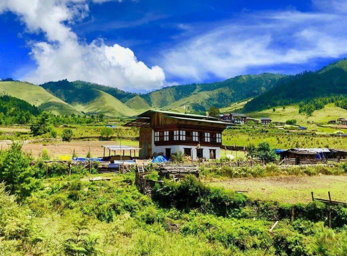 From Sonakshi Sinha's Bhutan Vacation To Your Travel Bucket List: Here's How To Explore The Himalayan Kingdom 6 Sonakshi Sinha and Zaheer Iqbal enjoying a luxury vacation in Bhutan