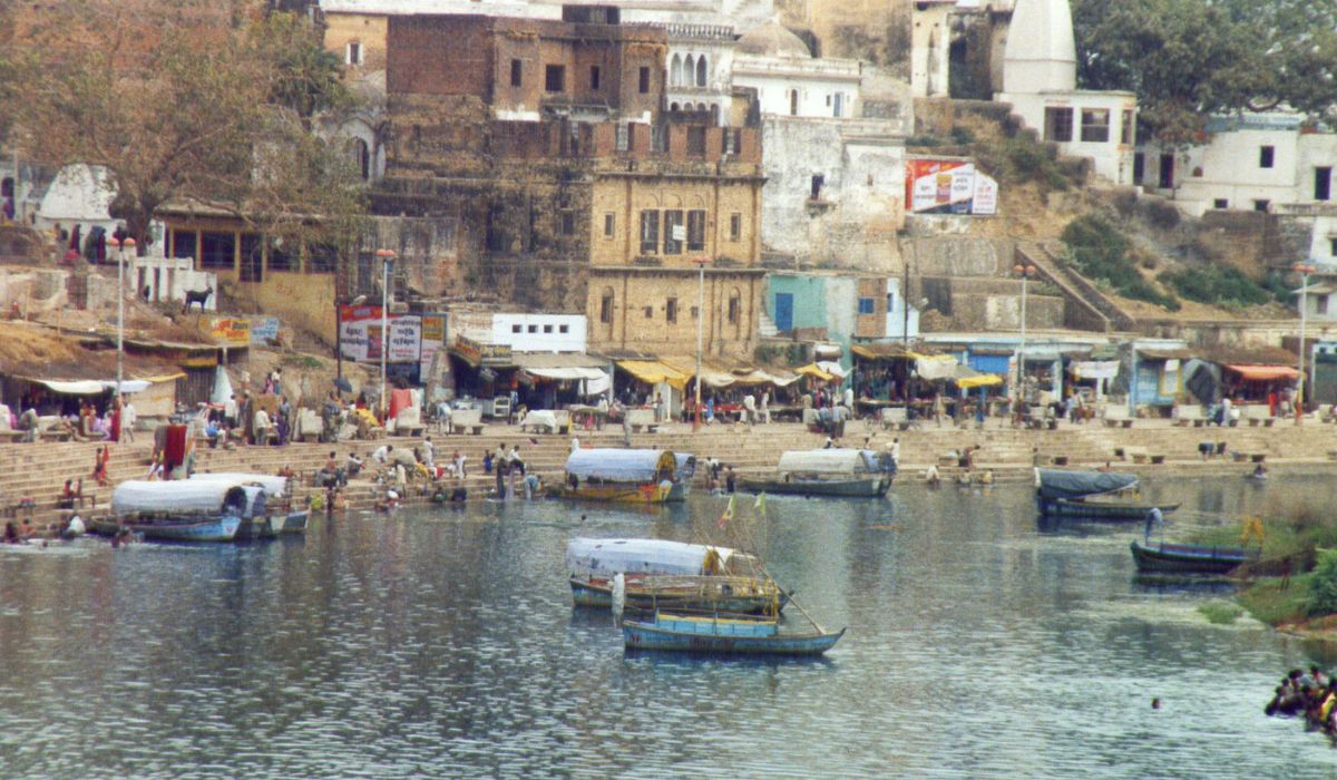 why is Chitrakoot famous