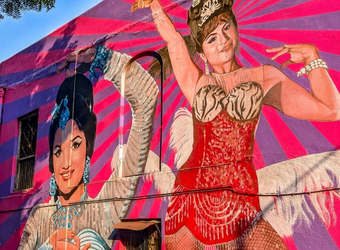 When Does Bandra Fair 2026 Start? What To Expect, Where To Go & How To Reach 3 Bandra Fair 2026 at Mount Mary Basilica in Mumbai