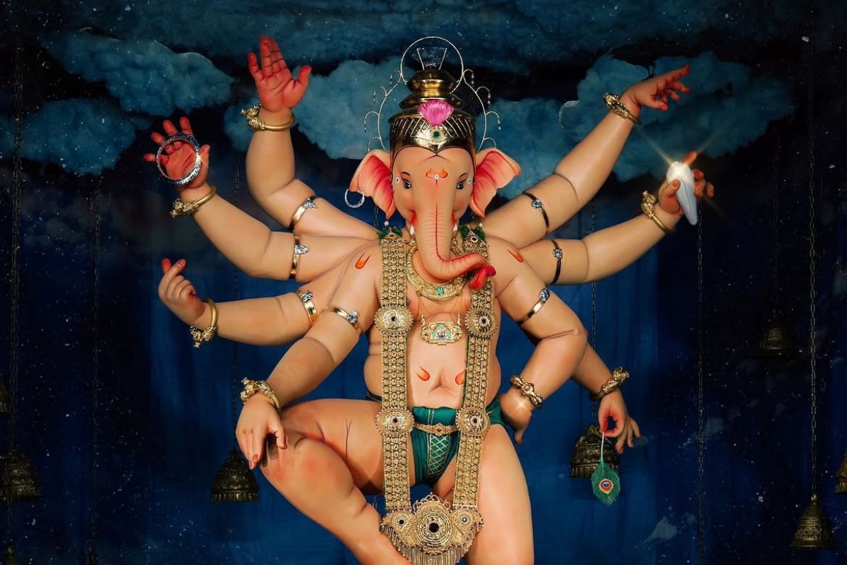 Ganpati pandals in Lalbaug, Parel and Chinchpokli