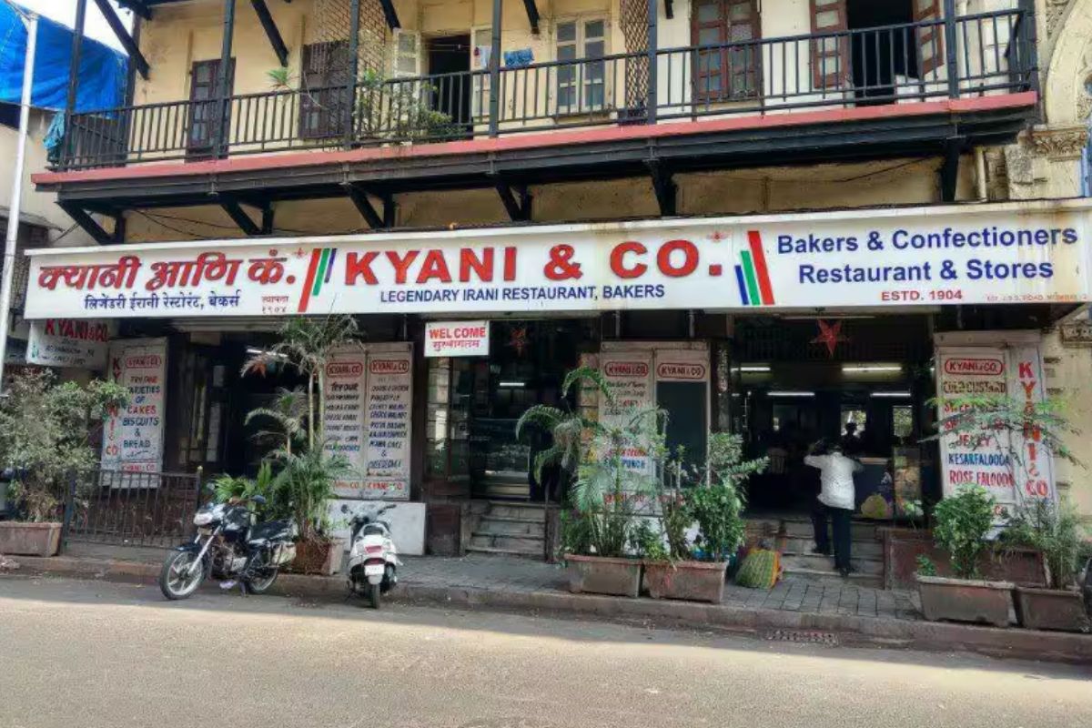 Kyani & Co Irani cafe in Mumbai after FDA licence suspension