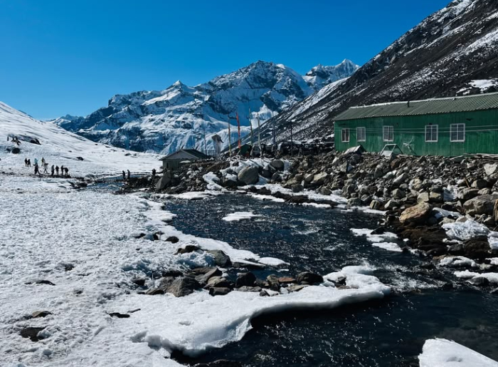 How To Plan A Lachung Trip: Permit, Stay & Places To Visit 4 Lachung Travel Guide