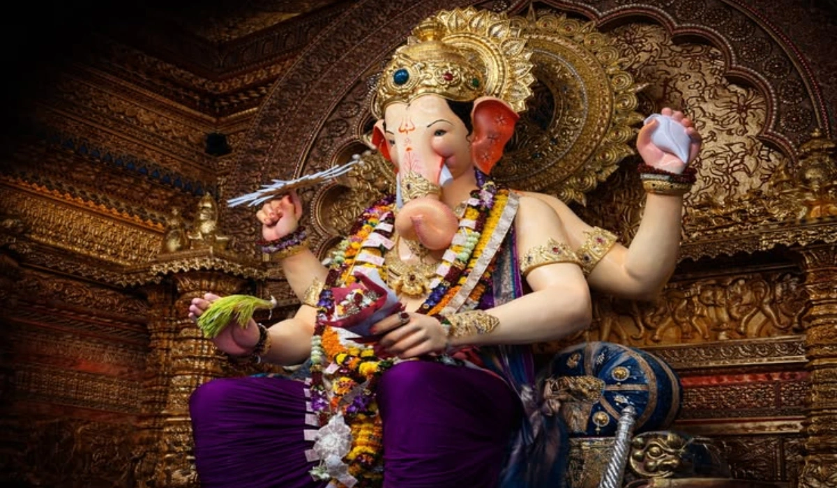 Lalbaugcha Raja darshan time in 2026 during Ganesh Chaturthi