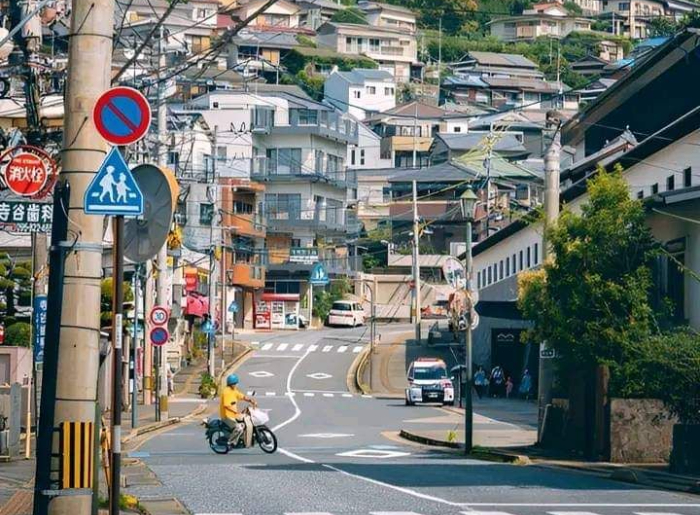 Which Are The Most Walkable Cities In The World? 10 Places To Explore On Foot In 2026 2 most-walkable-cities-2026