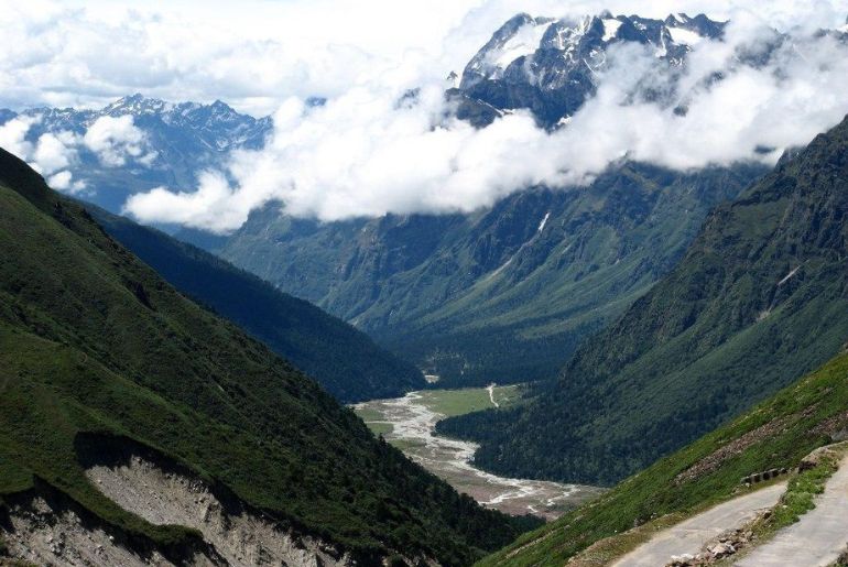 How To Plan A 3-Day North Sikkim Trip? Here's Your Itinerary 1 3-day North Sikkim trip itinerary