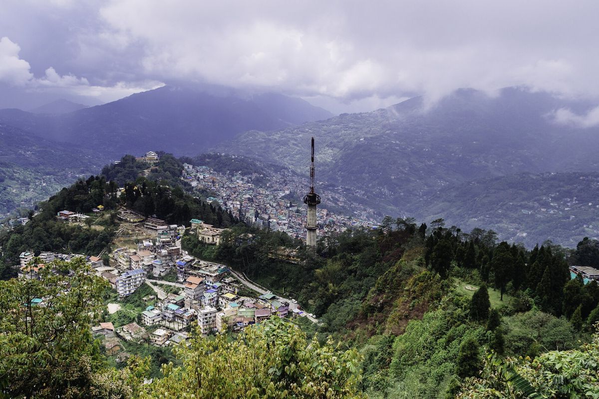 7 Places to visit in and around Gangtok