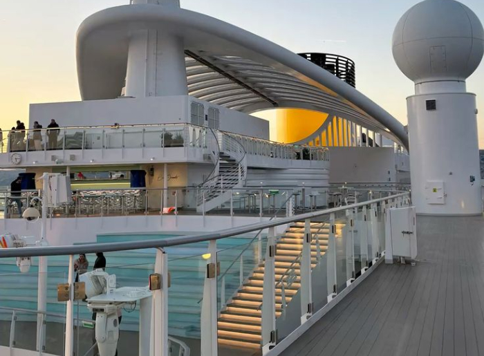  Singapore To Malaysia Cruise 