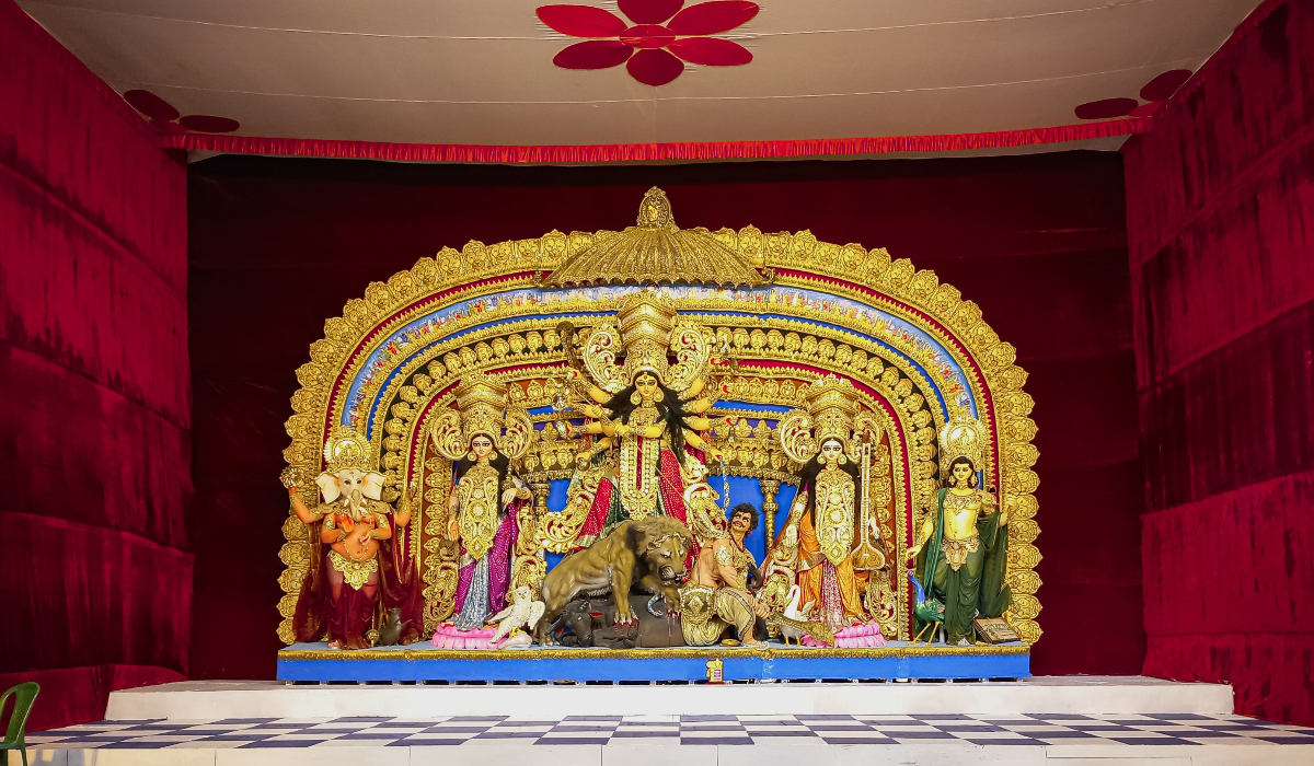 Durga Puja pandal in Kolkata during a morning visit