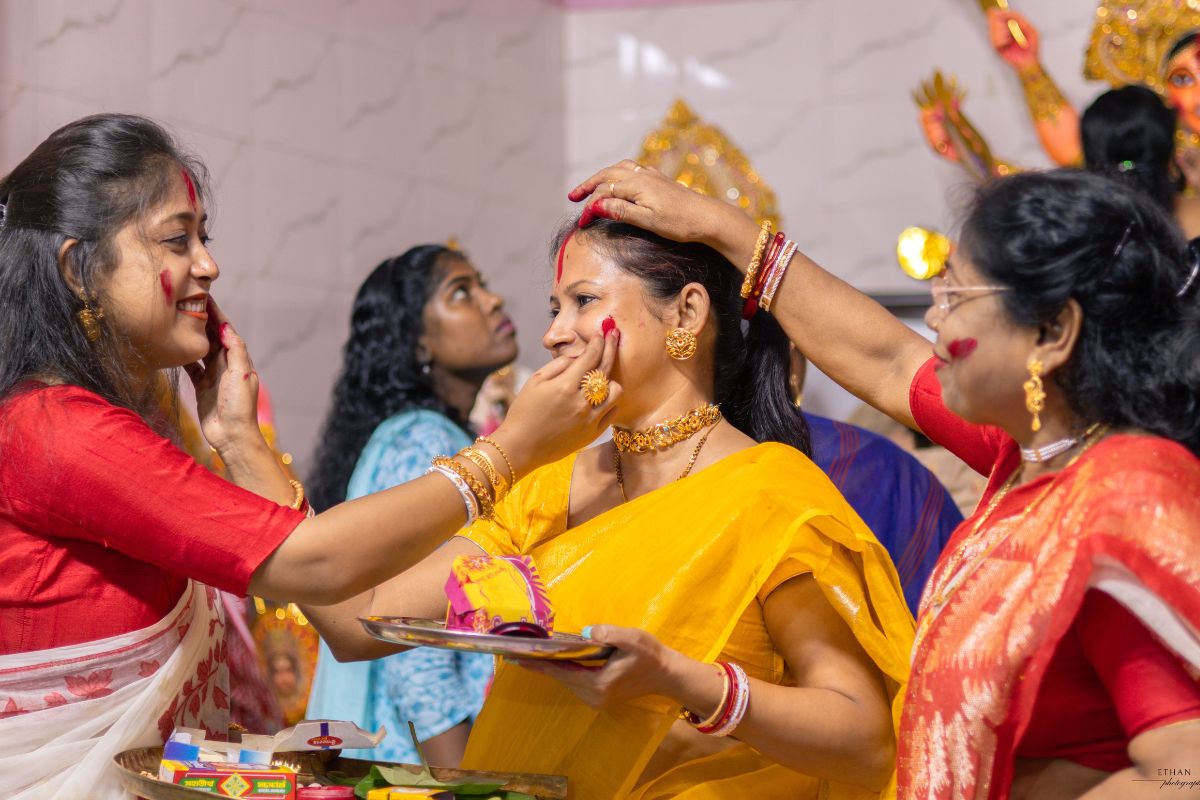 Sindoor Khela during Durga Puja Vijaya Dashami