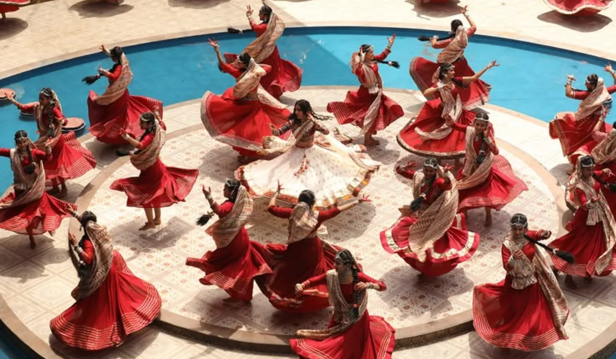Garba outfits including chaniya choli and kediyu