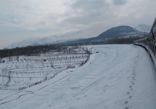 Kashmir’s Vistadome Train