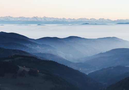 benni-asal-rgsn47ysj9u-unsplash