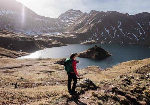 best time for kashmir great lakes trek
