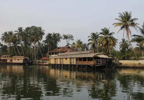IRCTC Kerala tour package 2026 with houseboat stay