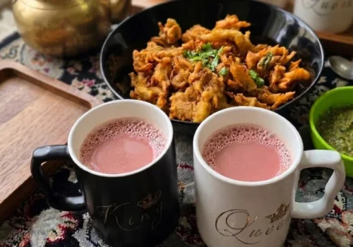 Eat In Kashmir In Autumn