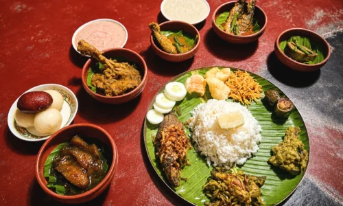 Traditional Kolkata food including Bengali dishes, street snacks and traditional sweets