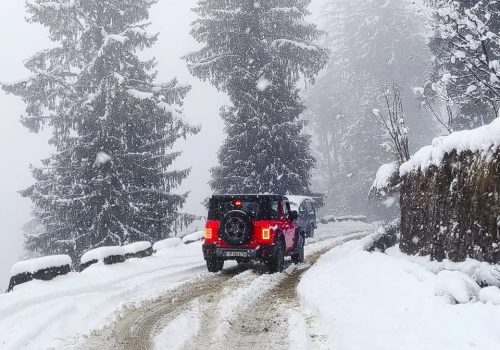 Snowfall in Manali during winter