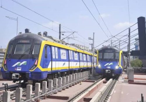 Mumbai Metro Line 7A elevated near Mumbai airport